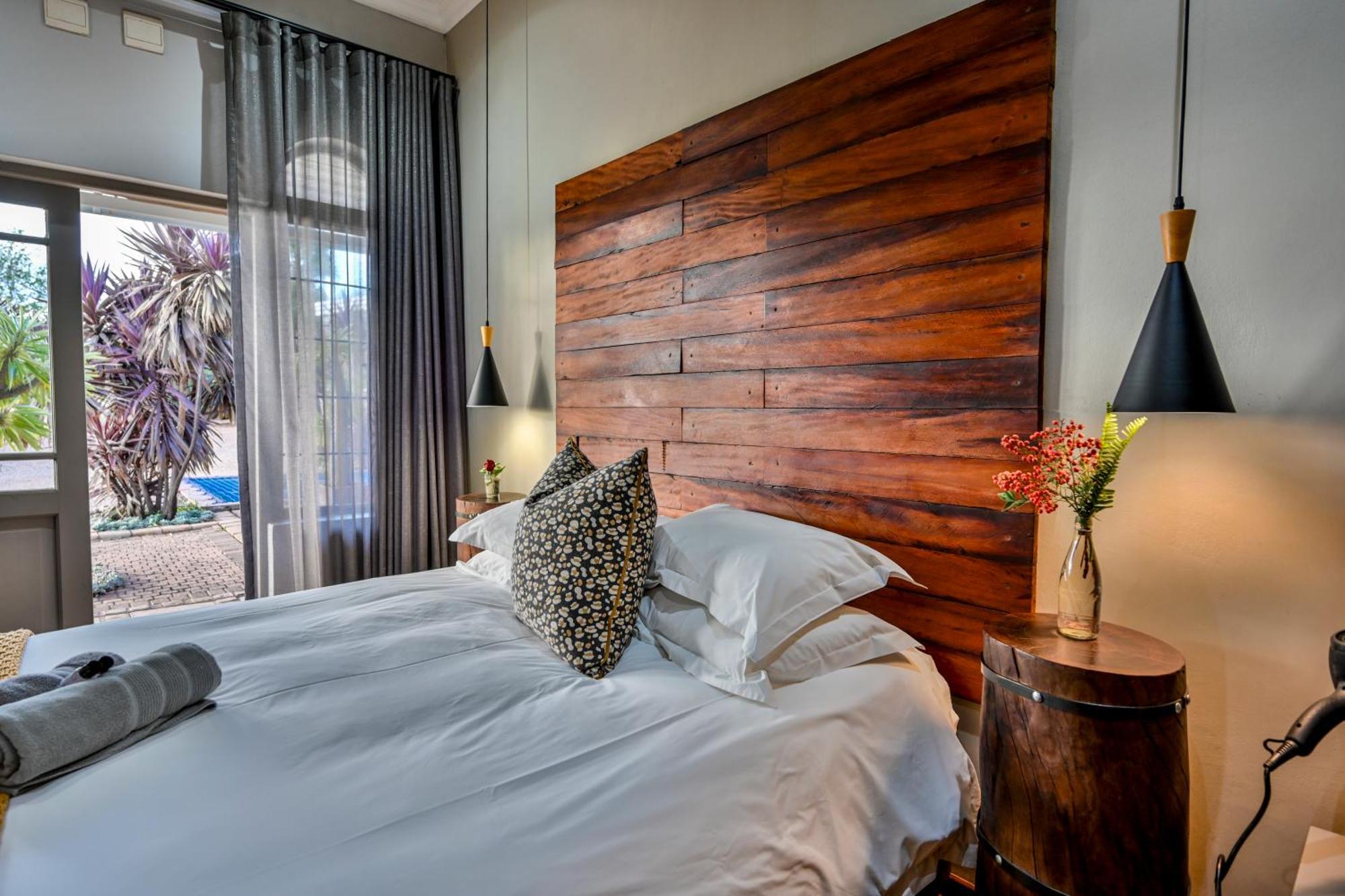 Blue Rain Guest House Bloemfontein Bagian luar foto