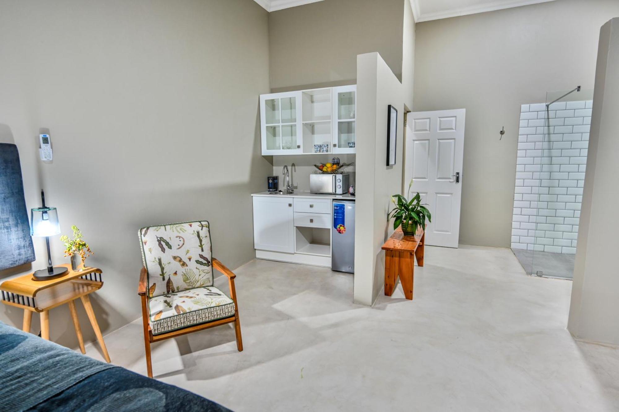 Blue Rain Guest House Bloemfontein Bagian luar foto